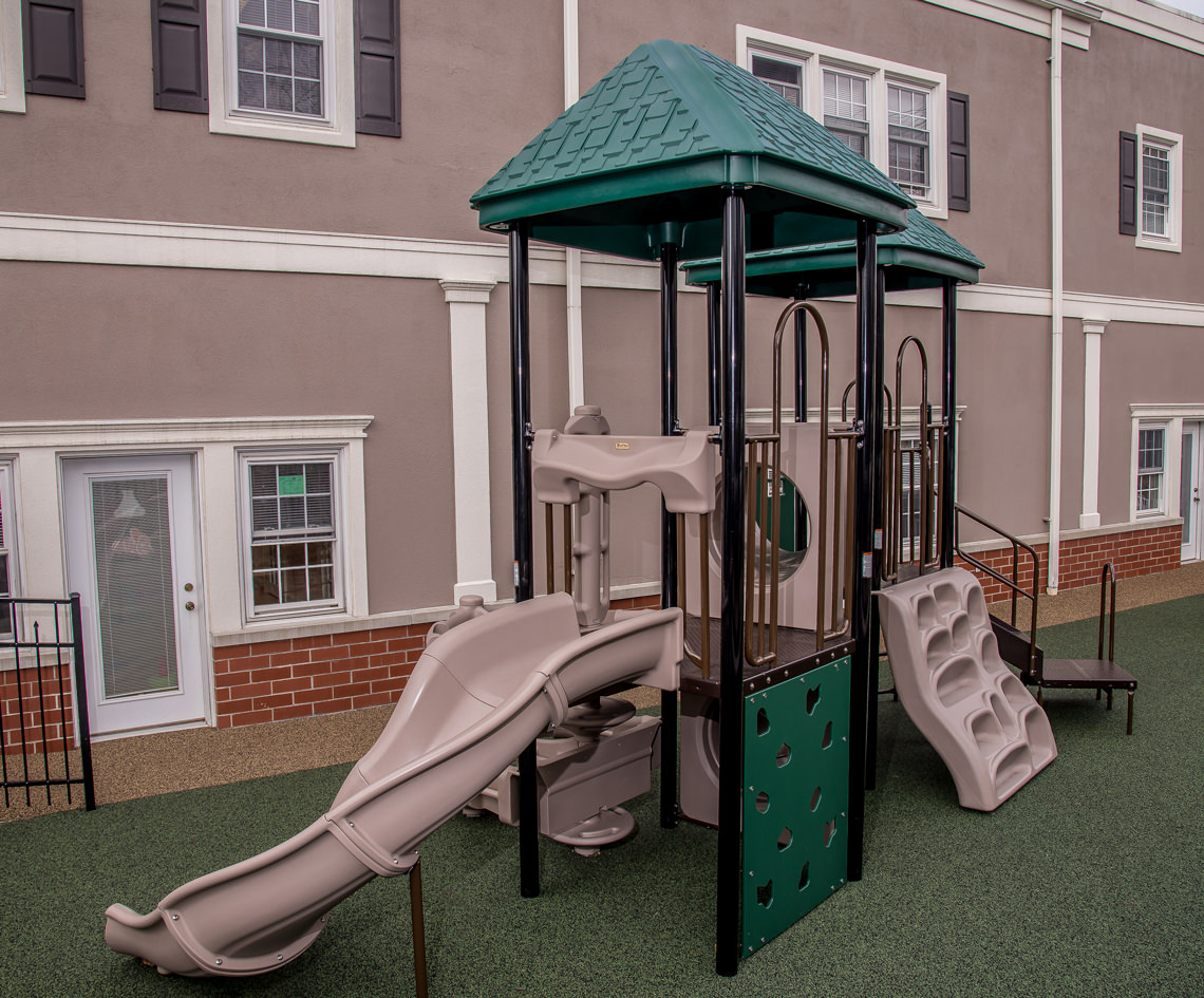 Daycare Playgrounds in Summit, New Jersey